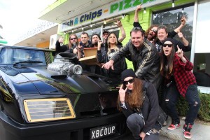 Car’s mad about pizza bogans