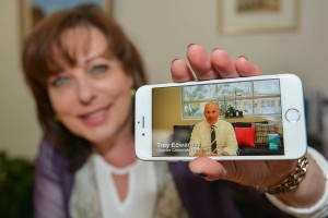 Going social with moving messages