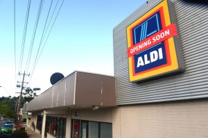 Discount supermarket moves in