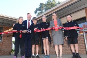 Primary school celebrates opening of modern classroom