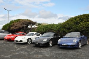 Porsches roll through Warby