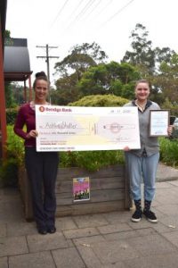 Bank recognises community contributions