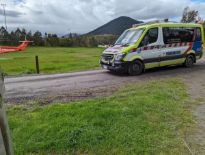 Postal worker dies in hospital after Healesville crash