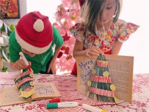 Teach kids about recycling via Christmas craft say experts