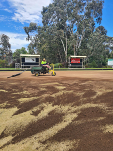 Yarra Glen Bowls Club prepares for the Christmas break