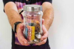 Healesville residents eligible for new round of $250 power saving bonus payments