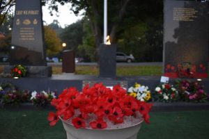 Dawn service has wonderful turnout in Healesville