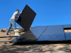 Enabling benefits of solar power with battery scheme