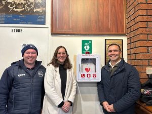 New defibrillator for Coldstream Football Netball Club