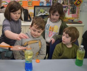 Young students quenched the thirst of curiosity