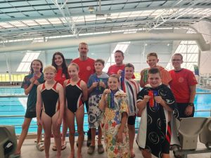 Yarra Valley swimmers compete with other kids