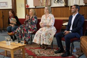 Forum for connecting locals with federal election candidates