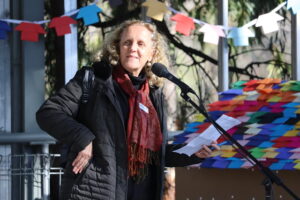 Uniting services lose funds