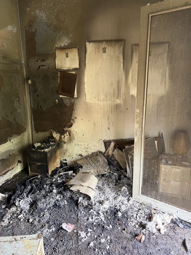 Quick action prevents Healesville bedroom fire worsening