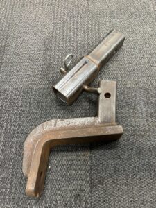 Healesville police looking for owner of lost tow hitch and extender